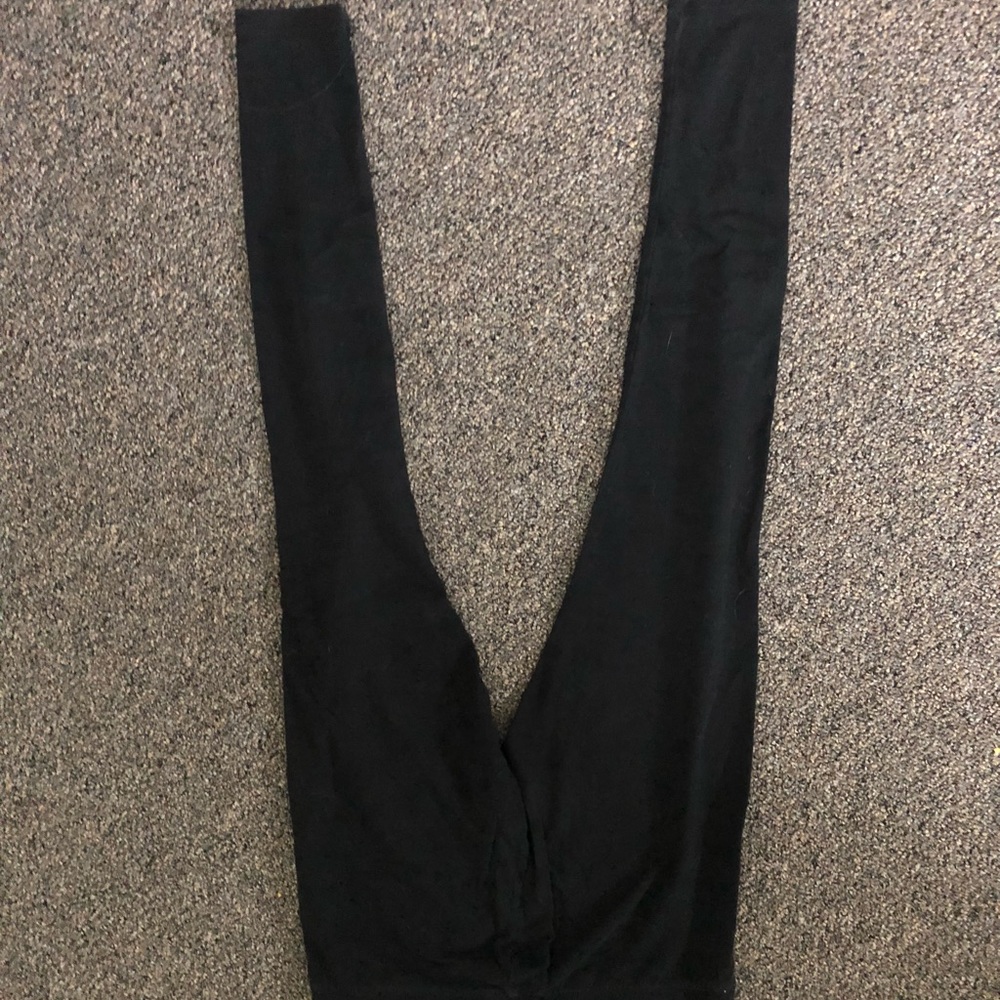 Black leggings